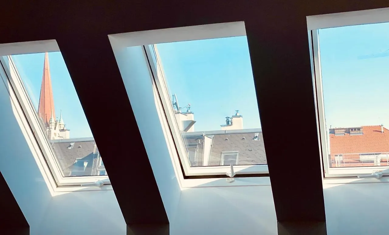 City Residence Rooms & Apartments Wien 3*,
